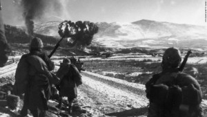 1950-us-marines-attack-hagaru-nk